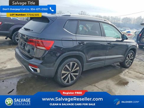 Used 2023 Volkswagen Taos SE AWD/4WD image 4