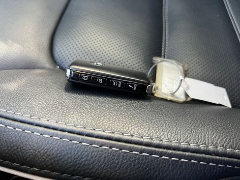 Used 2025 MAZDA CX-5 AWD 2.5 S w/ Preferred Package image 18