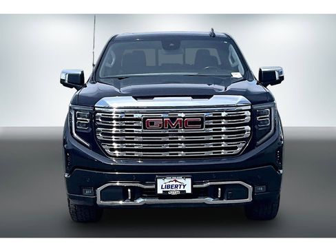 Used 2022 GMC Sierra 1500 Denali AWD/4WD image 2