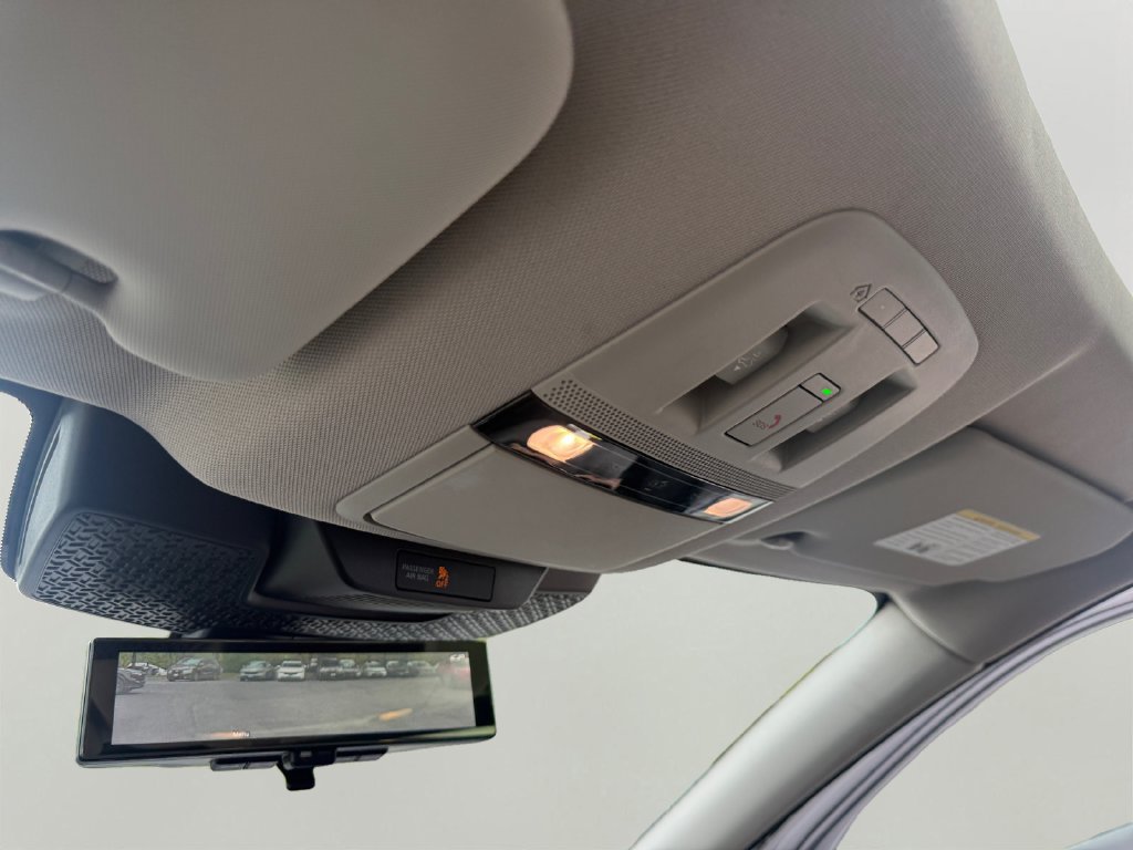 Used 2023 Nissan Ariya FWD image 21