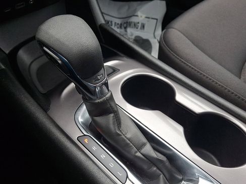 Used 2023 Chevrolet Malibu LS image 29