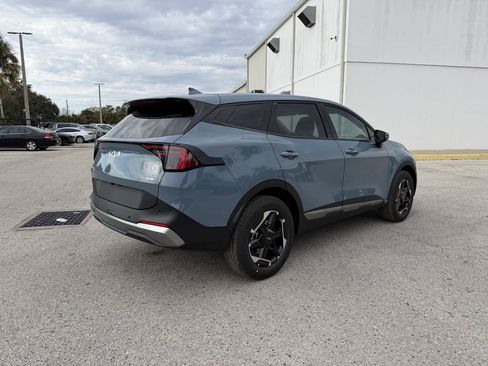 New 2026 Kia Sportage S image 4