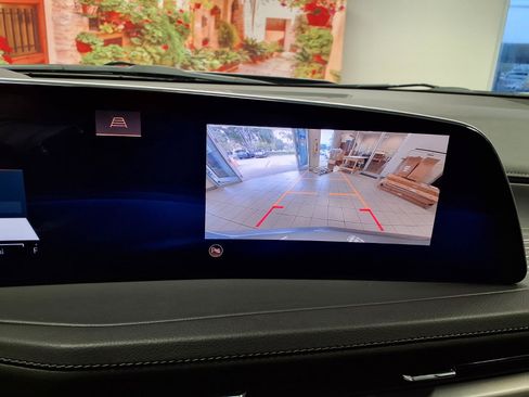 Certified 2024 Cadillac XT4 Premium Luxury w/ Technology Package FWD image 26