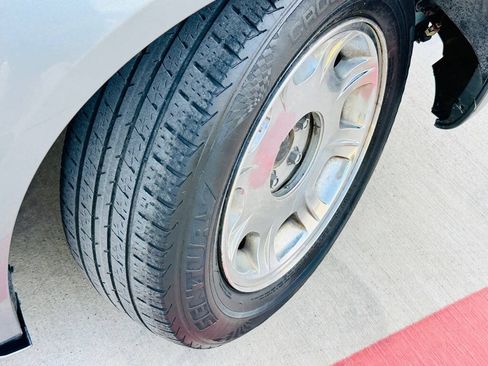 Used 2006 Chrysler 300 Touring RWD image 22