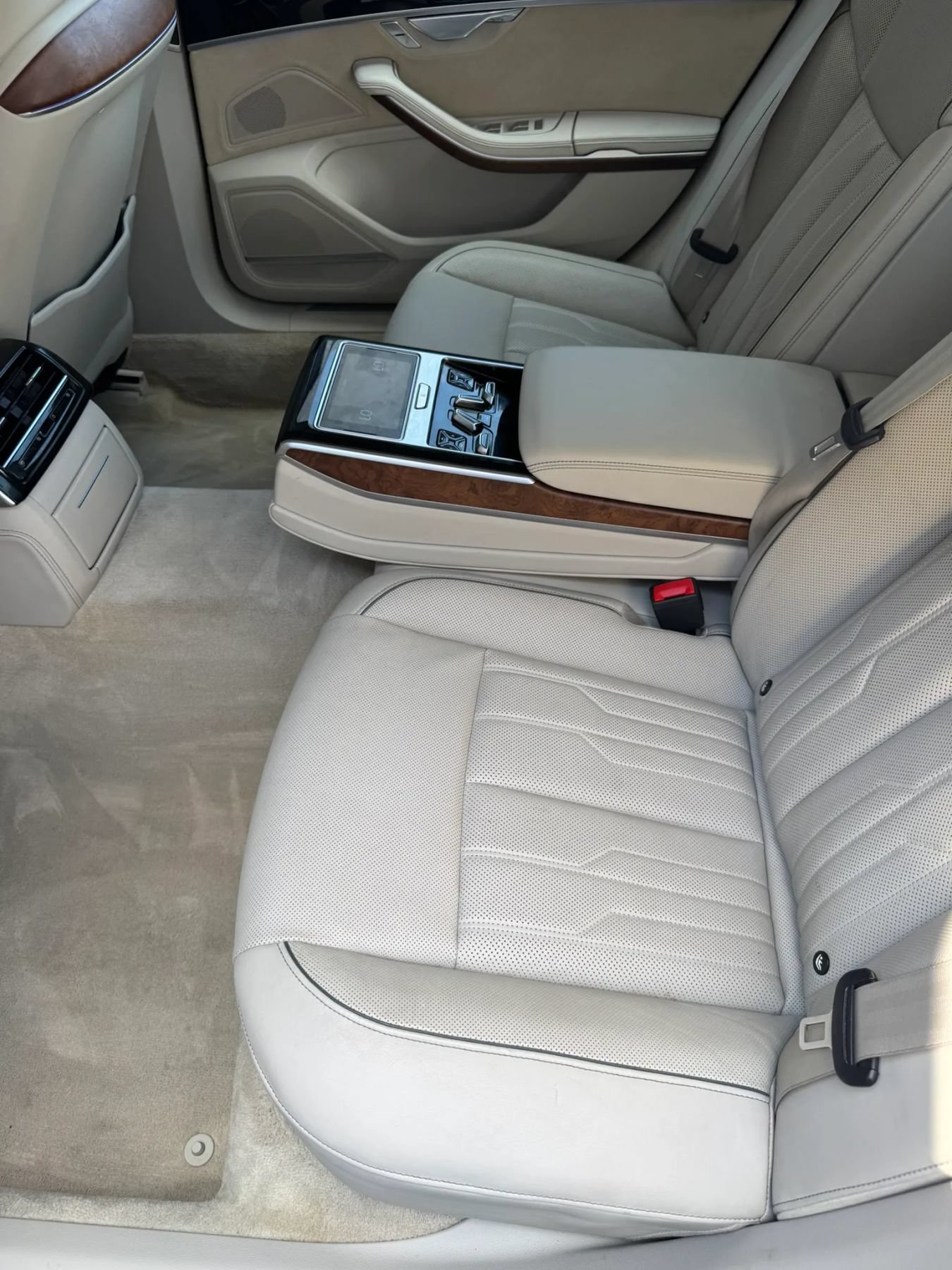 Used 2019 Audi A8 L 3.0T AWD/4WD image 33