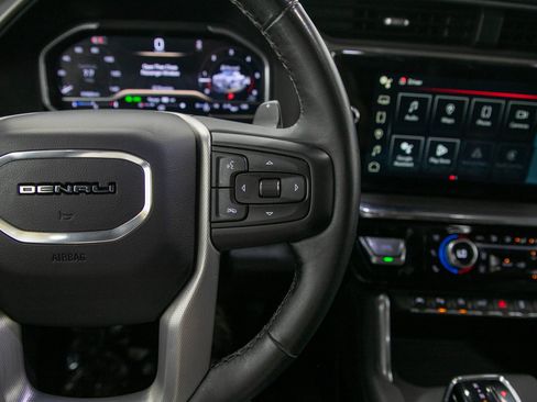 Used 2024 GMC Sierra 1500 Denali w/ Technology Package AWD/4WD image 27