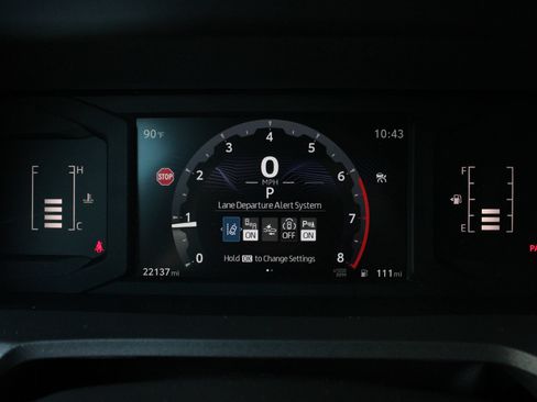 Used 2024 Toyota Tacoma SR5 AWD/4WD image 33