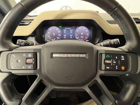 Used 2024 Land Rover Defender 110 X-Dynamic SE AWD/4WD image 14