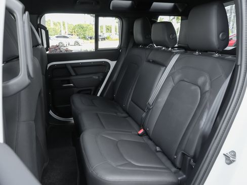 Used 2025 Land Rover Defender 110 S AWD/4WD image 19