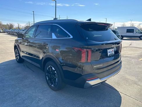 New 2026 Kia Sorento S w/ S Panoramic Sunroof Package FWD image 8