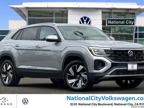 New 2026 Volkswagen Atlas Cross Sport SE FWD image 1
