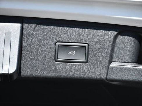 New 2026 Volkswagen Atlas SEL Premium R-Line AWD/4WD image 33
