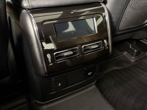 Used 2021 Lincoln Aviator Reserve w/ Equipment Group 201A RWD image 32