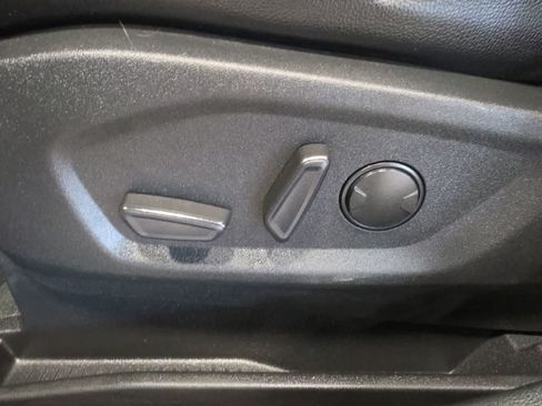 Used 2024 Ford Edge Titanium w/ Equipment Group 301A AWD/4WD image 18