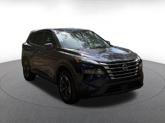 Used 2025 Nissan Rogue SV FWD video 1