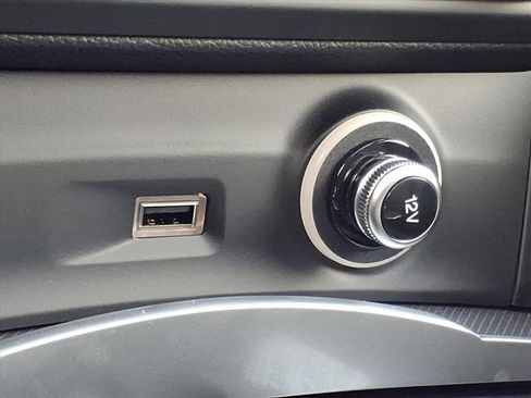 New 2025 Alfa Romeo Stelvio Sprint image 11