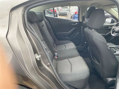 Used 2016 MAZDA MAZDA3 i Sport w/ Preferred Equipment Package image 17