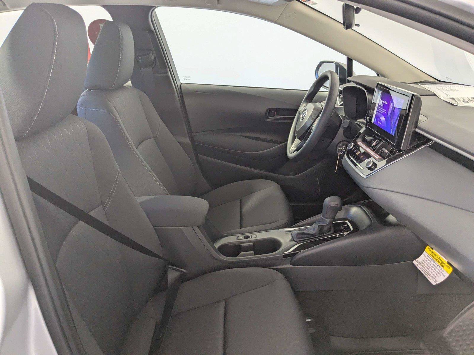 New 2027 Toyota Corolla LE FWD image 17
