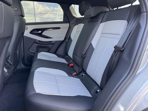 New 2026 Land Rover Range Rover Evoque Dynamic SE AWD/4WD image 27