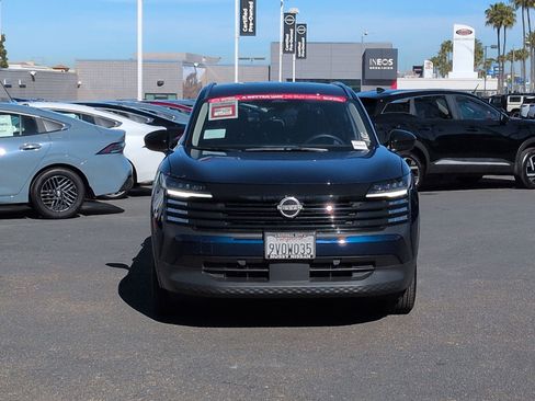 Certified 2026 Nissan Kicks SV image 4