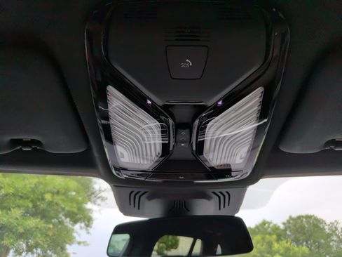 Used 2020 BMW X5 sDrive40i w/ M Sport Package RWD image 30