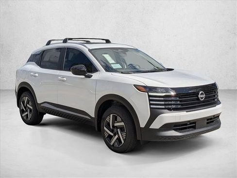 New 2026 Nissan Kicks SV w/ SV Premium Package FWD image 7