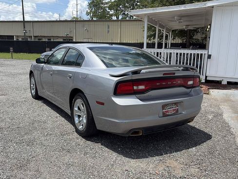 Used 2014 Dodge Charger SE w/ Sport Appearance Group RWD image 7