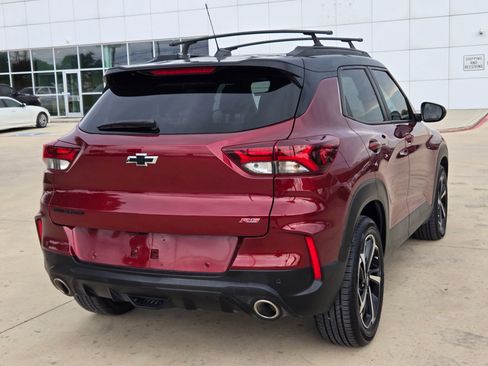 Certified 2023 Chevrolet TrailBlazer RS w/ Sun and Liftgate Package FWD image 7