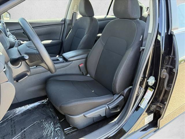 Used 2025 Nissan Sentra S FWD image 11
