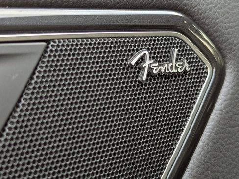 Certified 2022 Volkswagen Tiguan SEL R-Line image 12