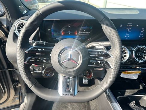 New 2025 Mercedes-Benz GLA 35 AMG GLA 35 AMG image 22
