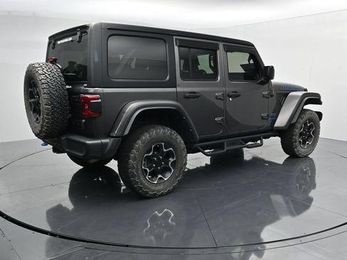 Used 2022 Jeep Wrangler Unlimited Rubicon 4xe w/ Cold Weather Group AWD/4WD image 8