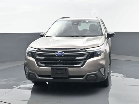 Used 2025 Subaru Forester Touring image 26