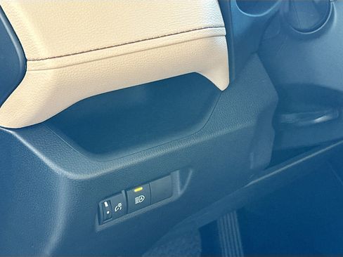 Used 2025 Toyota RAV4 LE image 10