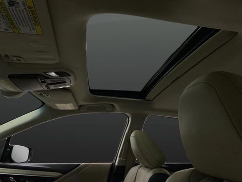 Used 2021 Subaru Legacy Limited image 7