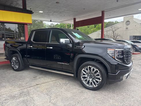 Used 2023 GMC Sierra 1500 Denali Ultimate AWD/4WD image 2