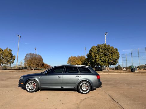 Used 2006 Audi S4 Avant image 6