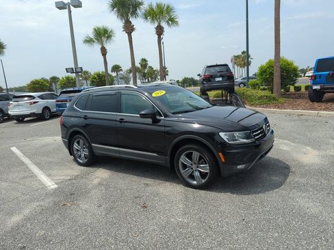 Used 2020 Volkswagen Tiguan SEL AWD/4WD image 1