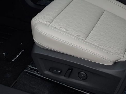 New 2026 Nissan Murano Platinum image 13