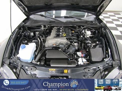 Used 2021 MAZDA MX-5 Miata RF Grand Touring RWD image 35