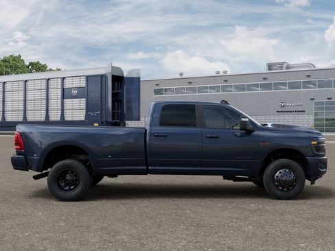 New 2026 RAM 3500 Laramie image 21