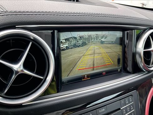 Used 2017 Mercedes-Benz SL 450 image 26