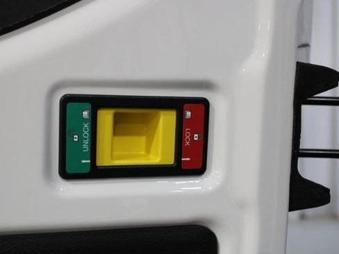 New 2026 Ford Transit 250 148 Medium Roof Extended AWD w/ Load Area Protection Package image 31