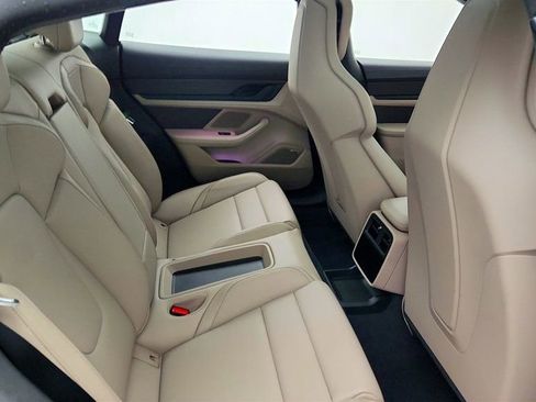 Used 2022 Porsche Taycan GTS w/ Premium Package (P6U) image 25