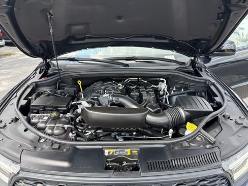 Used 2025 Dodge Durango GT RWD image 34