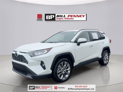 Used 2020 Toyota RAV4 Limited image 1