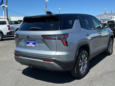 New 2026 Chevrolet Equinox LT w/ Convenience Package II image 5