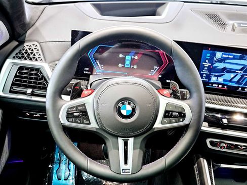 New 2025 BMW X5 M Competition w/ Executive Package image 11
