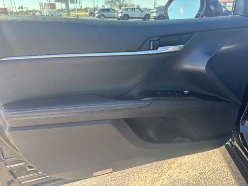 Used 2024 Toyota Camry XLE image 5