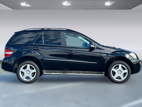 Used 2008 Mercedes-Benz ML 550 4MATIC image 7